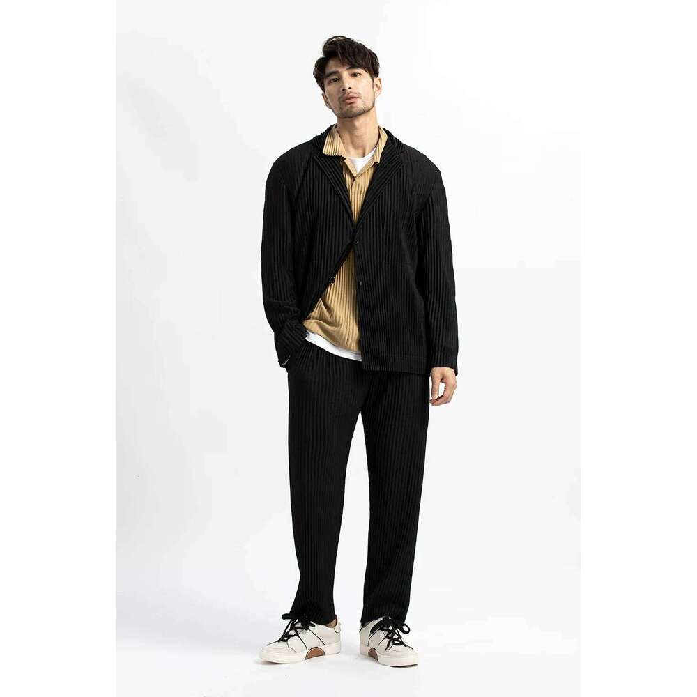 Miyake Pleated Blazer Black Suits For Men High Quality Casual Japanese Style Blazers Stretch Fabric Slim Fit Coat