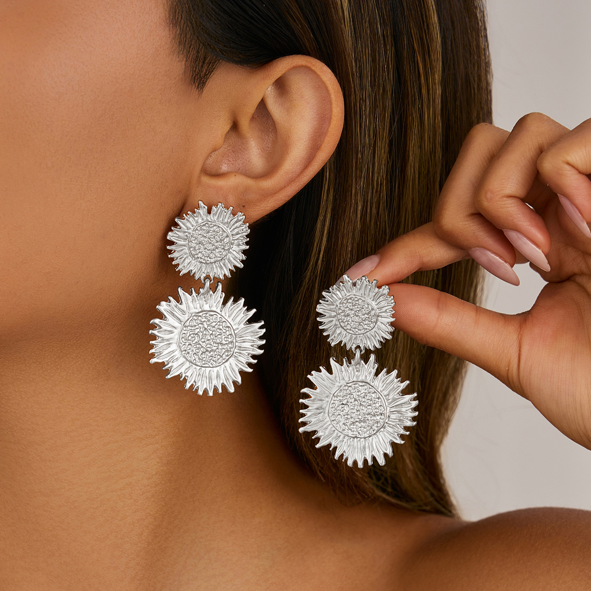 European and American Style High End Sunflower Shaped Alloy Pendant Earrings Individual and Exaggerated Metal Petal Studs