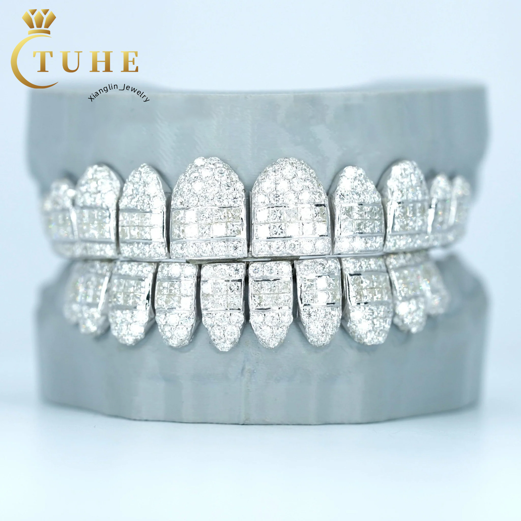 Top 10 Bottom 10 Moissanite Grillz Factory Price 925 Sterling Silver Lab VVS Moissanite Diamond Iced Out Custom Grills for Teeth