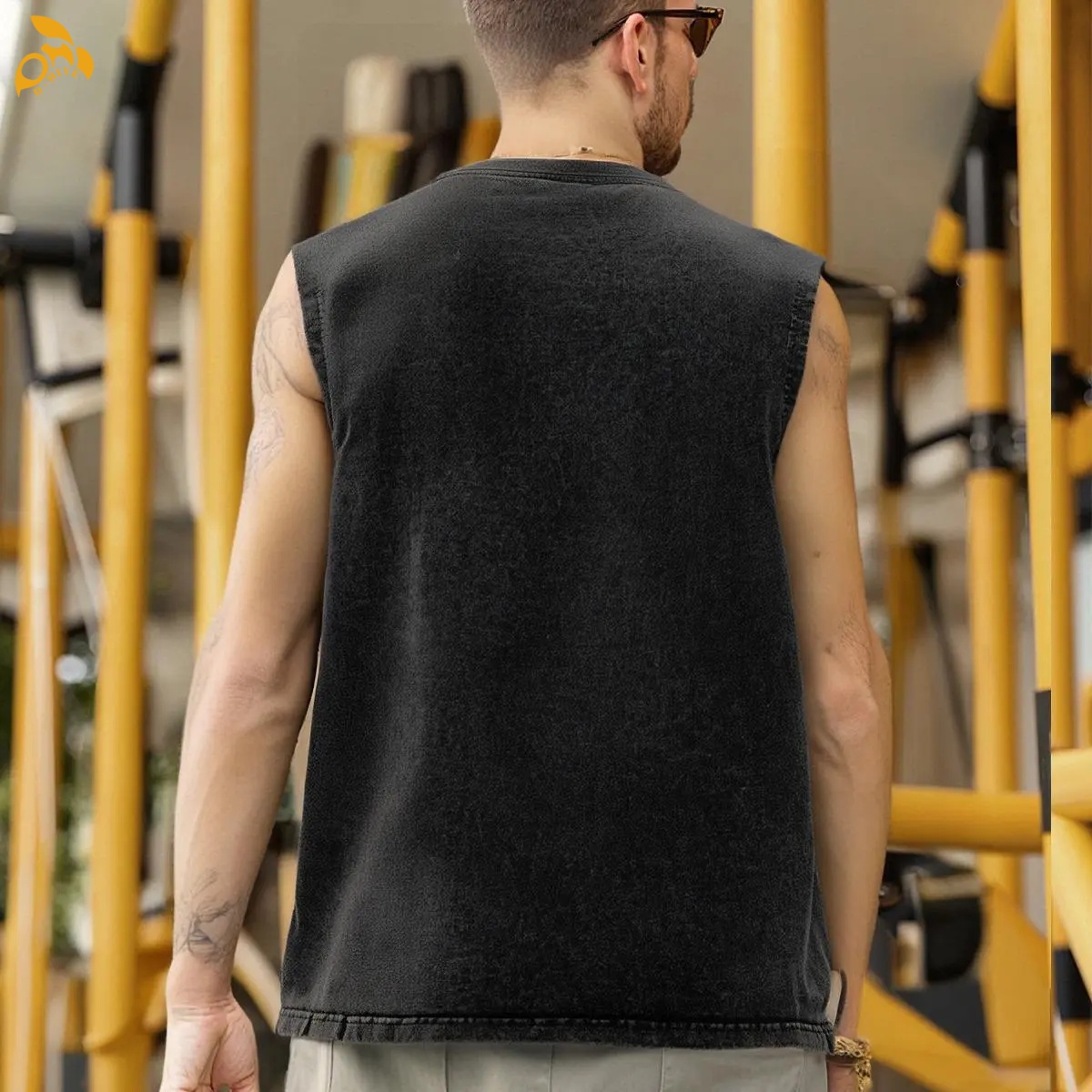 free shipping of customized fashionable Washed cotton sleeveless T-shirt with exquisite patterns from US
