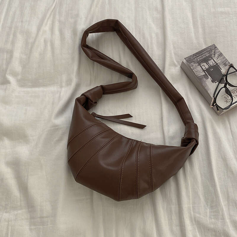 designer bag Versatile Ins Style for Women 2022 New Trendy Fashion Crossbody Niche Korean Version Single Shoulder Crescent Bag