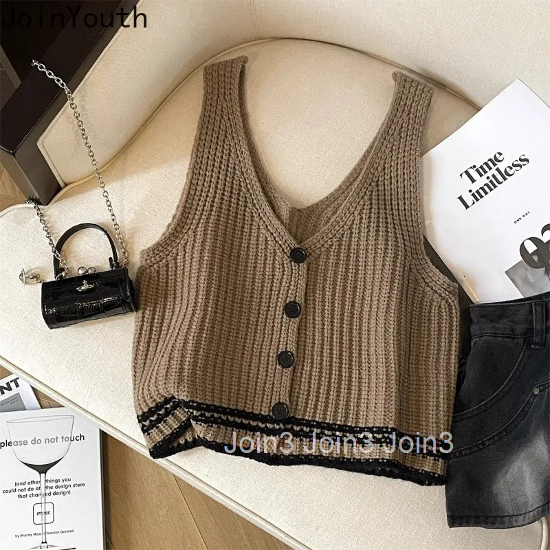 Knitted Tank Womens Clothing V-neck Single Breasted Sleeveless Waistcoat Cropped Tops Ropa Mujer Slim Fit Fashion Summer Vest