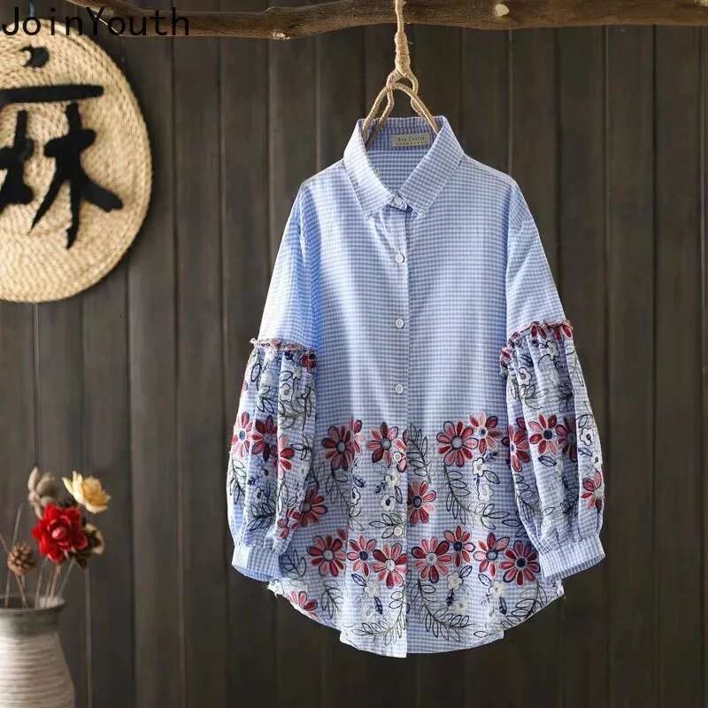 2025 Blusas Mujer De Moda Womens Clothing Vintage Blouse Chic Embroidery Floral Long Sleeve Shirts Lantern Sleeve White Tops