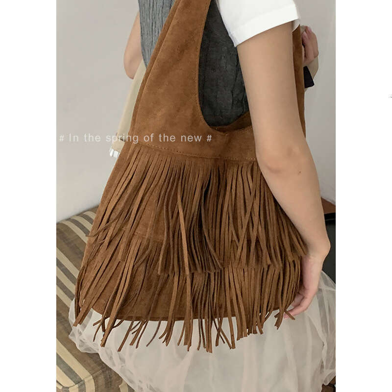 designer bag Milad Style Autumn Tassel for Women 2024 New Suede Tote Large Capacity Underarm Bag