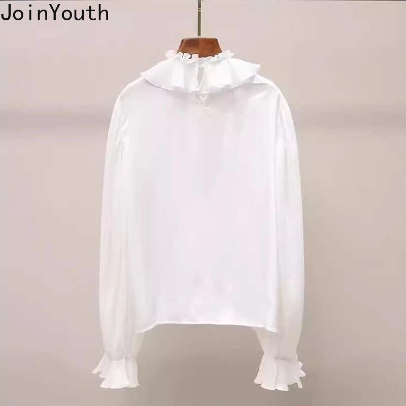 2025 Blusas Mujer De Moda Flare Sleeve White Blouses for Women Ruffles Sweet Shirts Temperament Tops Chic Loose Korean Blouse