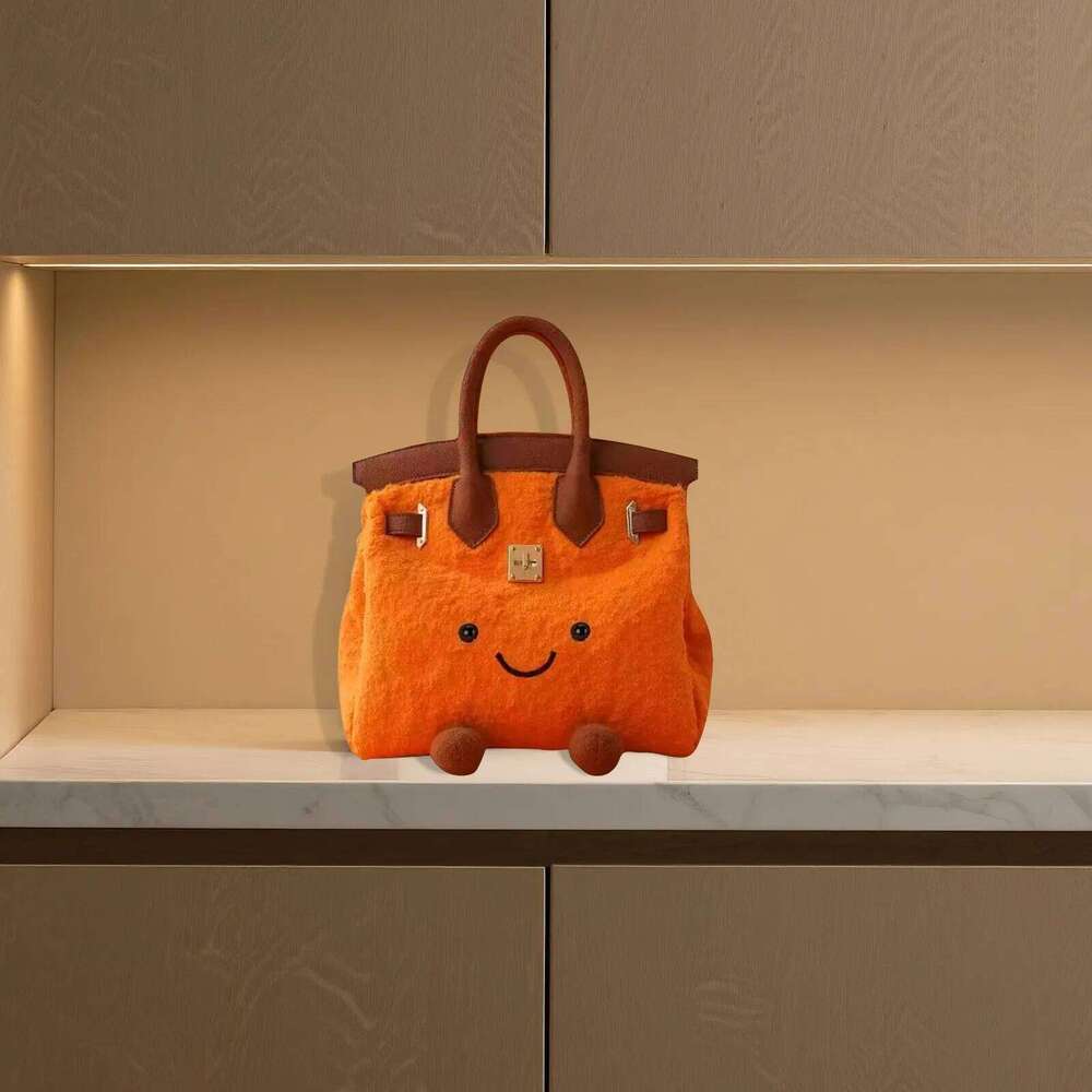 Designer bag 2025 Cute Plush Bag, Can Hold Cosmetics, Mobile Phones And Computers, Beautiful Makeup Storage Bag Luxury Bag