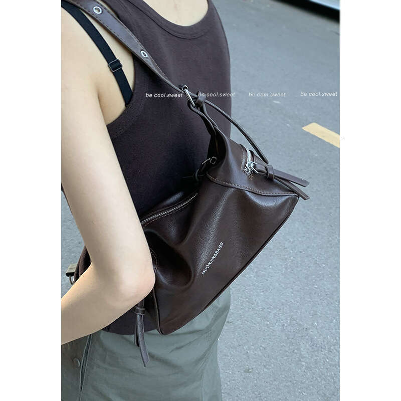 Autumn Underarm Women's 2024 New designer bag Fashion Single Shoulder Simple Large Capacity Crossbody Bag