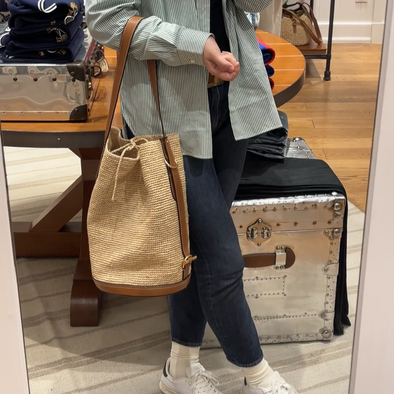 Free shipping designer bag 2025 New Simple Casual Versatile Large Capacity Shoulder Bag Crossbody Woven Bucket Bag Patchwork Straw Bag for Women