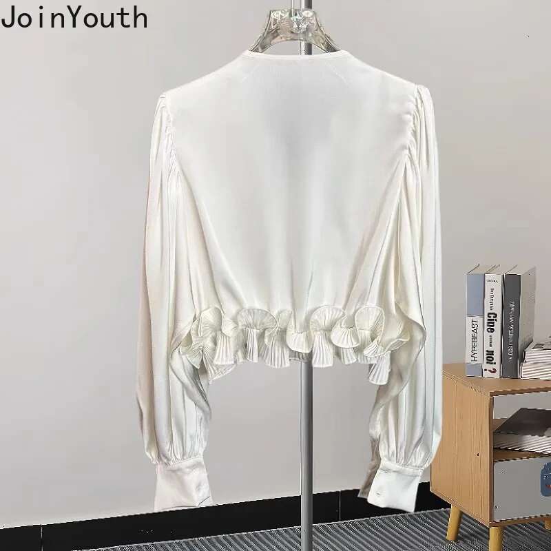 2025 Blusas Mujer De Moda White Blouse Women Clothing Temperament Ladies Tops Sweet Ruffles Lantern Sleeve Shirt Blouses 7o240