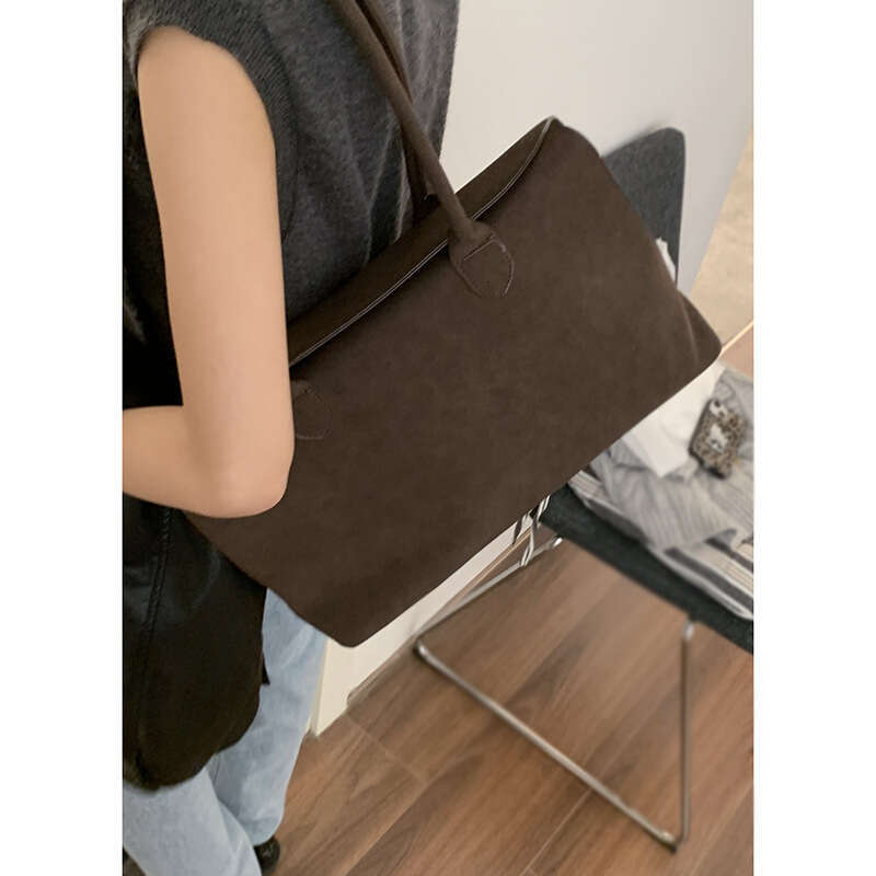 designer bag Autumn Suede for Women 2024 New Fashion Tote Simple Commuter Large Capacity Underarm Bag