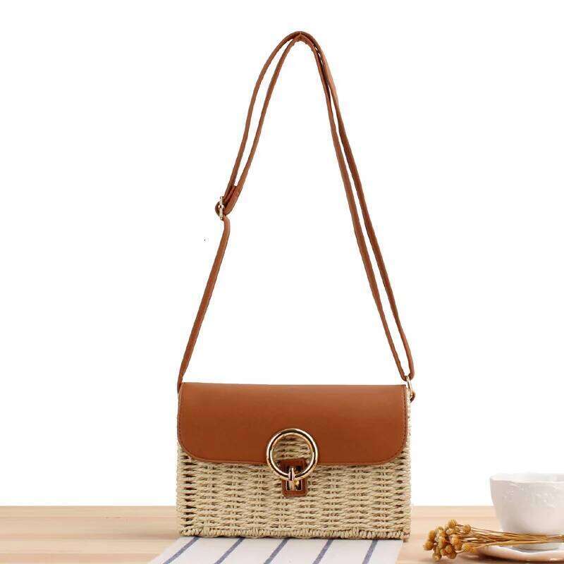 Designer bag New Arrival Summer Vacation Shoulder Girls Casual Leather Handbags for Woman Straw Woven Crossbody Bags