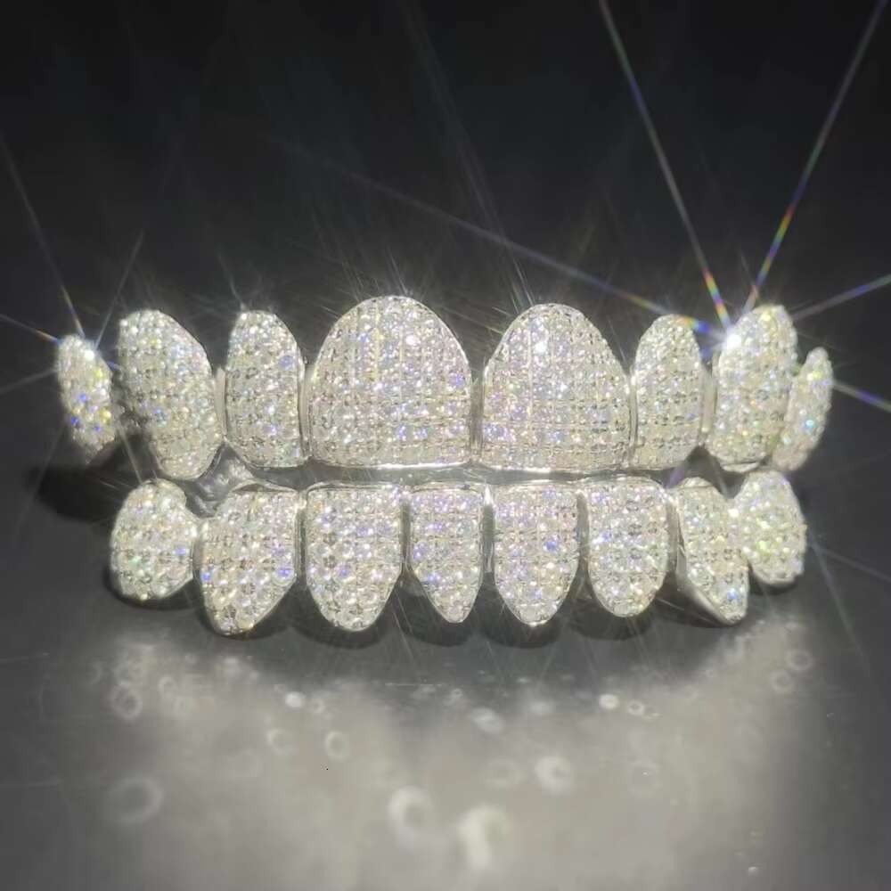 Factory Price Custom S925 Silver Solid Gold Grillz Iced Out VVS Moissanite Diamond Grillz for Teeth