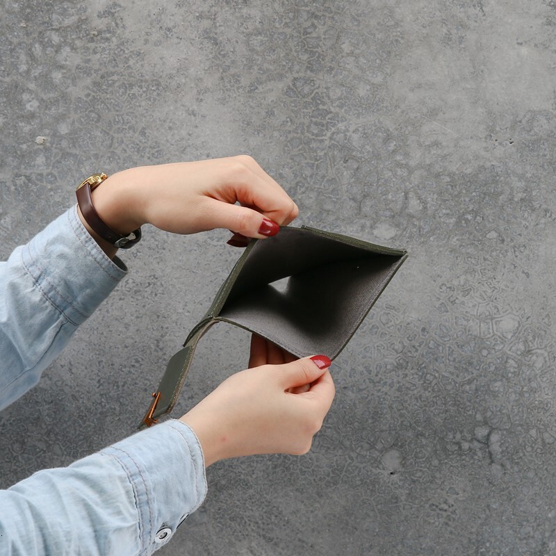Free Shipping Designer Wallet Luxury Wallet Unisex Everyday Use Vintage Minimalist Faux Leather Genuine Leather Mini Wallet Snap Red Coin Pocket Coin 