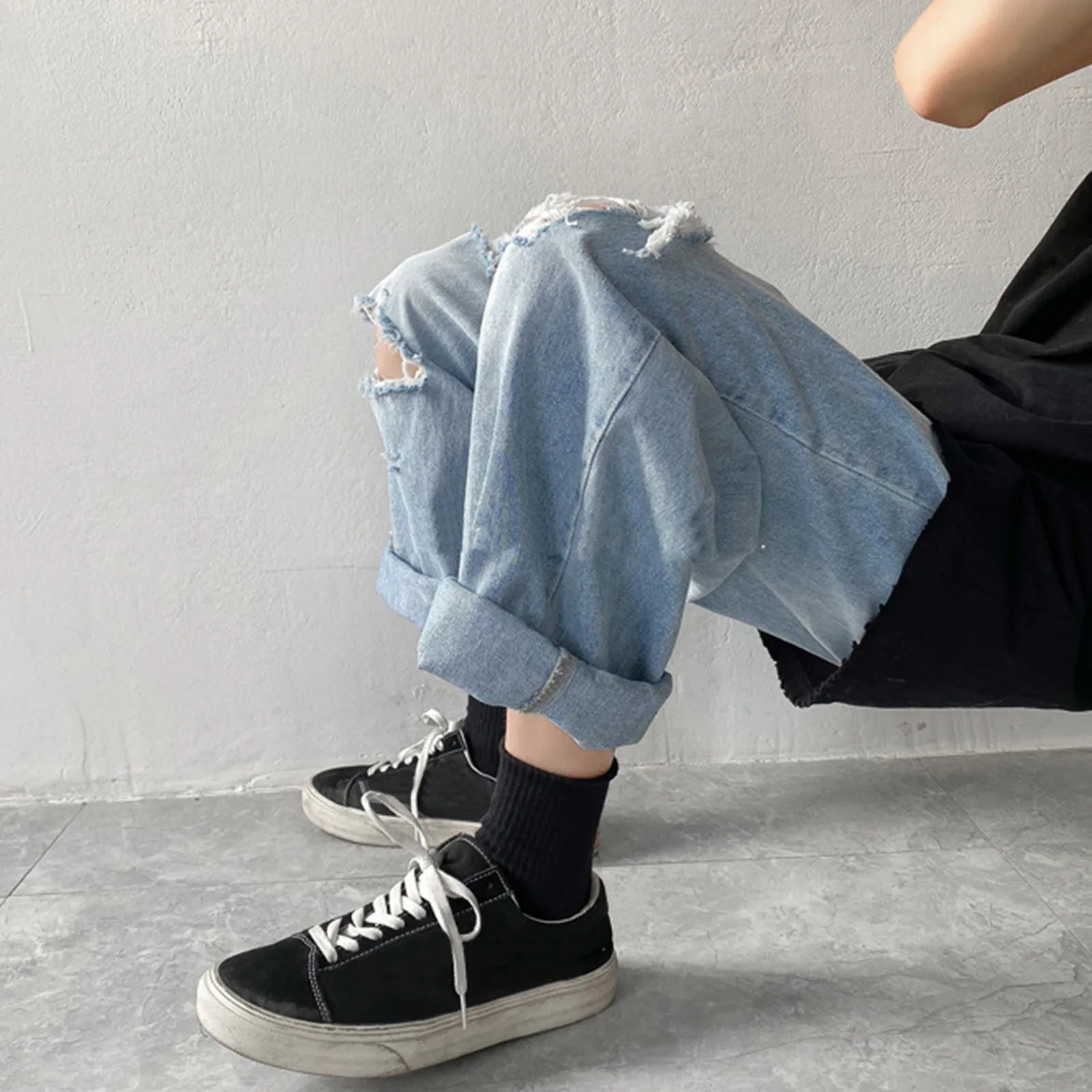 Mens Summer Distressed Denim Pants Make Old Multi Hole Jeans Trouser Chic Hip Hop Streetwear Plus Size Loose Trouser 250617