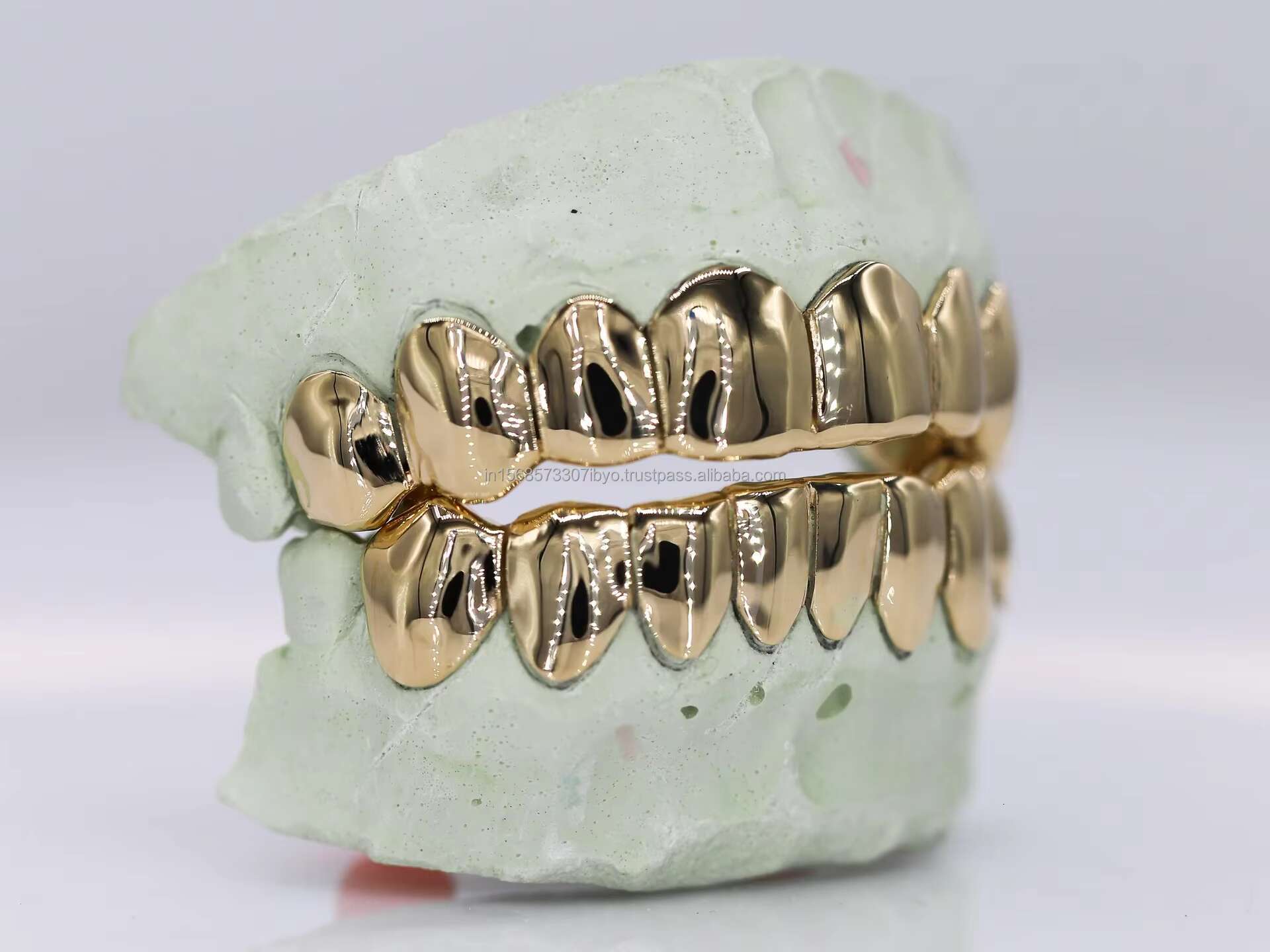 2024 New Wholesale Mens Hip Hop Gold Teeth Silver 925 Grillz Top Bottom Iced Out Grillz Dental Moissanite Grill