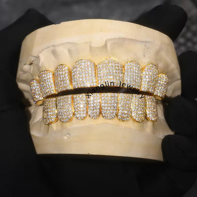 Custom Made Personalized Vvs Moissanite Diamond Dental Grills Mens Hip Hop Jewelry 14K 18K Gold Silver Iced Out Grillz for Teeth