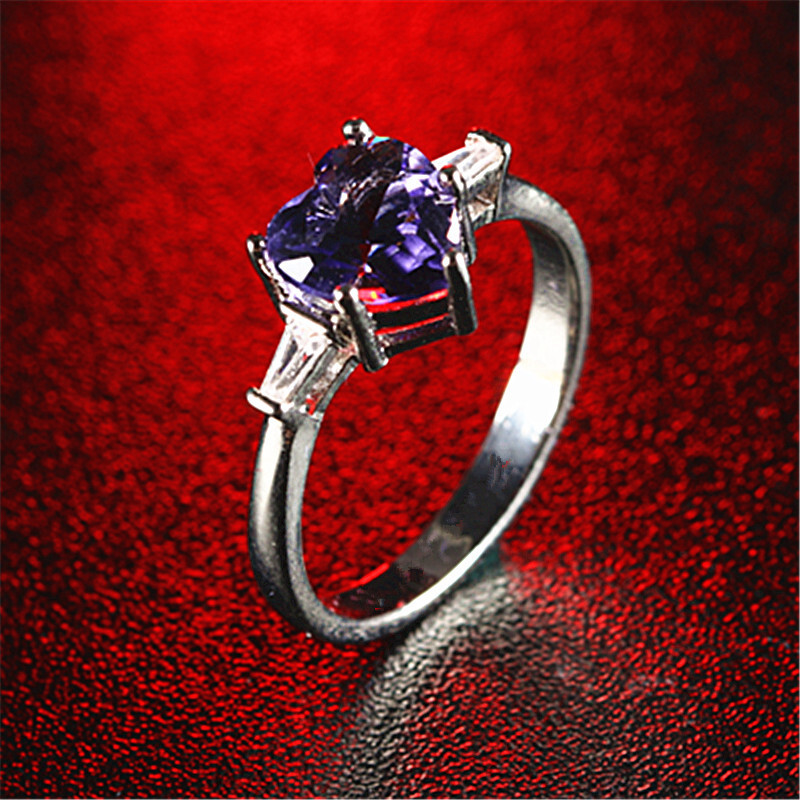 New Stylish Zircon Ring Creative Inlaid Princess Heart-Shaped Zircon Heart Silver Jewelry Hand Accessories