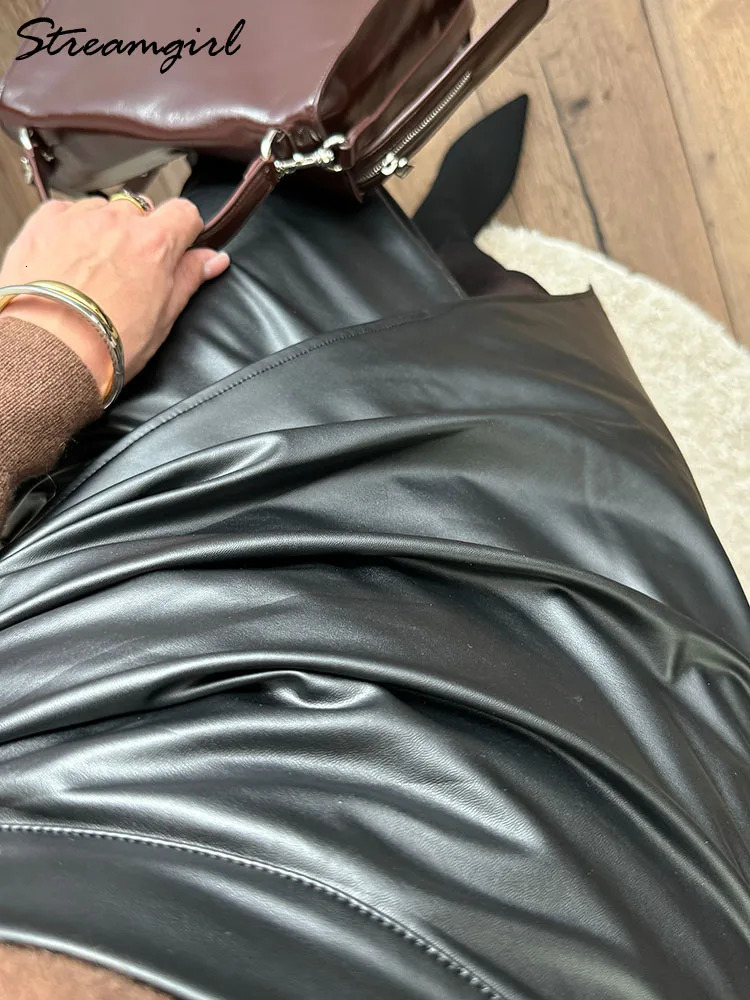Women Midi Leather Skirt Sexy Split High Waist Zipper PU Front Slit Skirts Ladies Black Faux Leather Folded Skirt For Women 250619