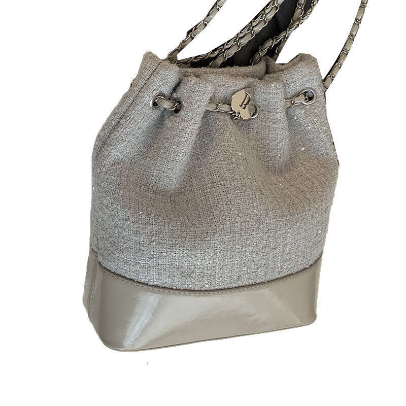 designer bag Women's Small Backpack 2025 New Summer Fashion Niche Bucket Versatile Commuter Chain Shoulder Bag
