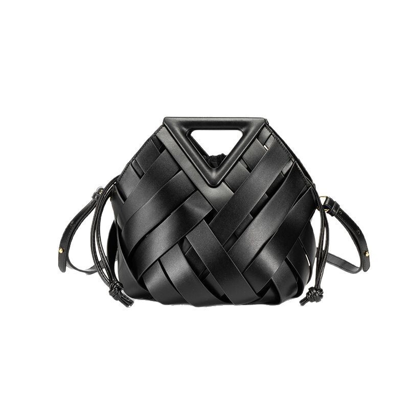 Women's Inverted Triangle Woven Handbag Free Shipping Designer Leather Shoulder Bag Crossbody Bag Large Capacity Mother Bag Luxurious Casual Beac