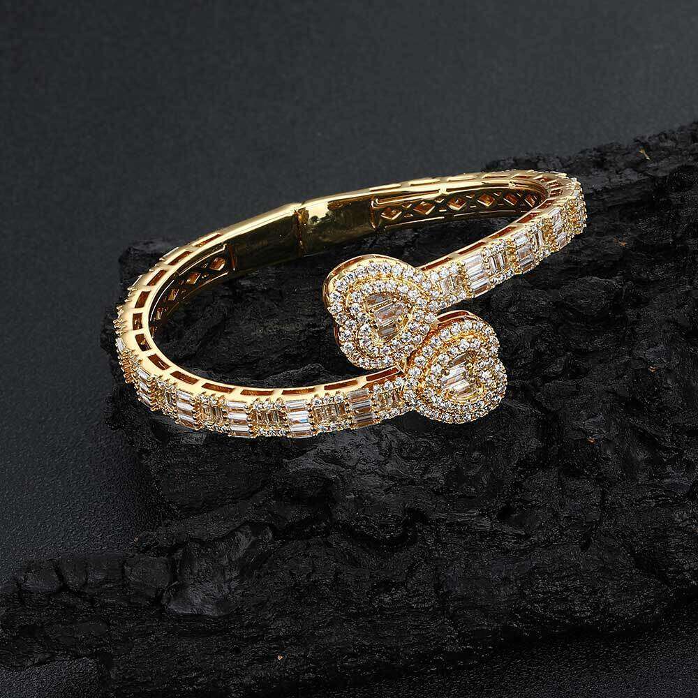 New Heart-Shaped Zircon Punk Style Rap Hip-Hop Bracelet Jewelry 02d0