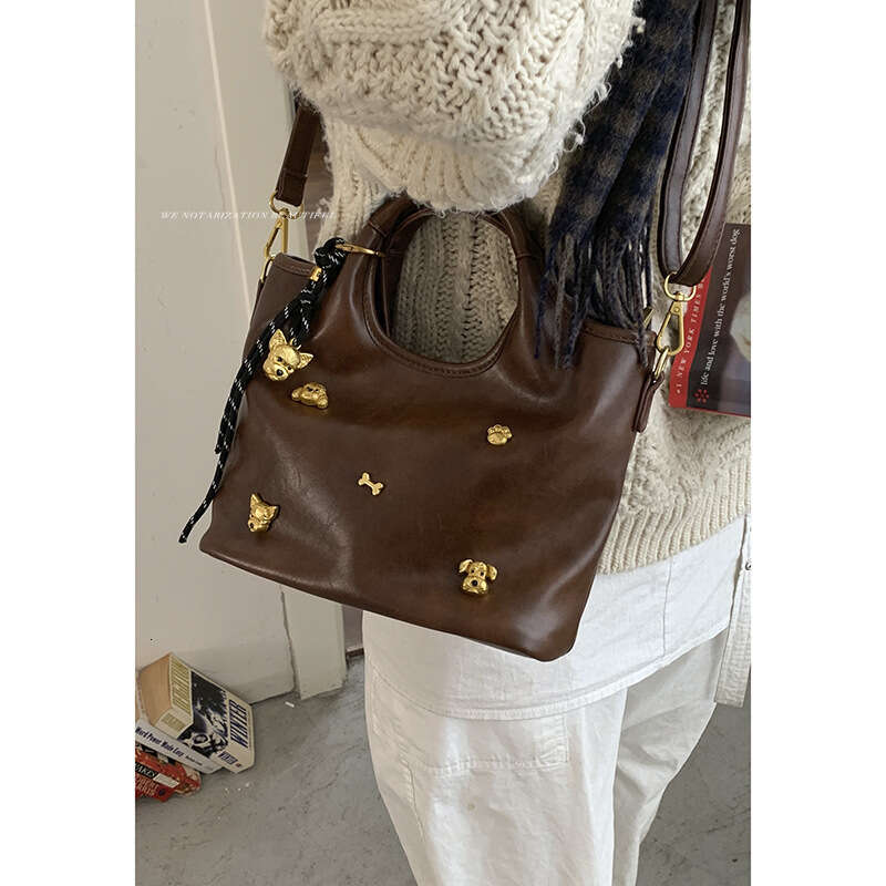 designer bag Korean Style Handheld Fashion Basket Women's 2024 Winter New Simple Shoulder Niche Crossbody Bag