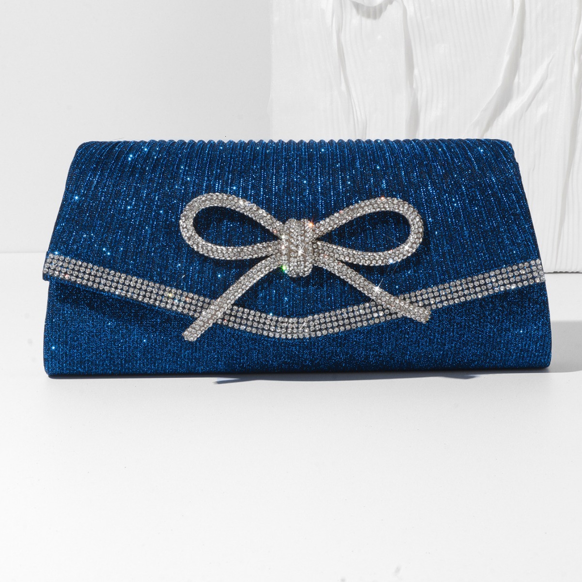Free Shipping 2025 New Designer Bag Trendy High-quality Shopping Bags Fashion New Evening Bag With Rhinestones Bowknot Glitter Clutch Chain Crossbody