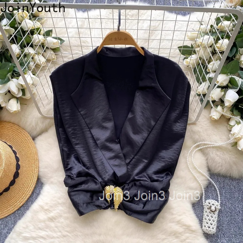 Temperament Lady Tops Blouses for Women Sleeveless Solid Color Shirts 2025 Camisas De Mujer Chic Summer Korean Blouse Crop Top