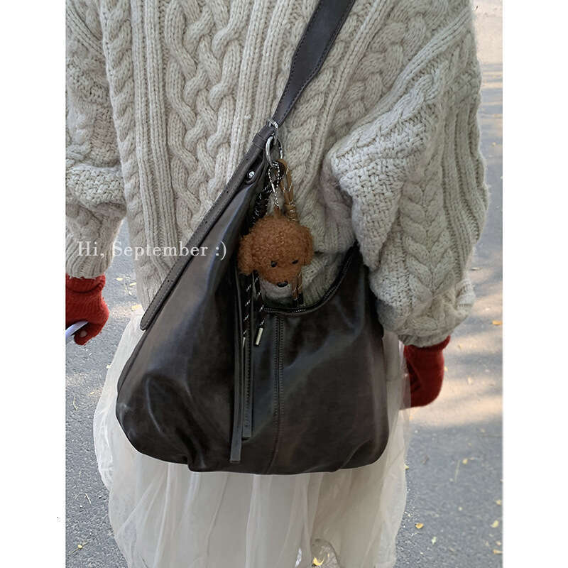 Milad Large designer bag Capacity Underarm for Women 2024 New Versatile Shoulder Crossbody Commuter Tote Bag