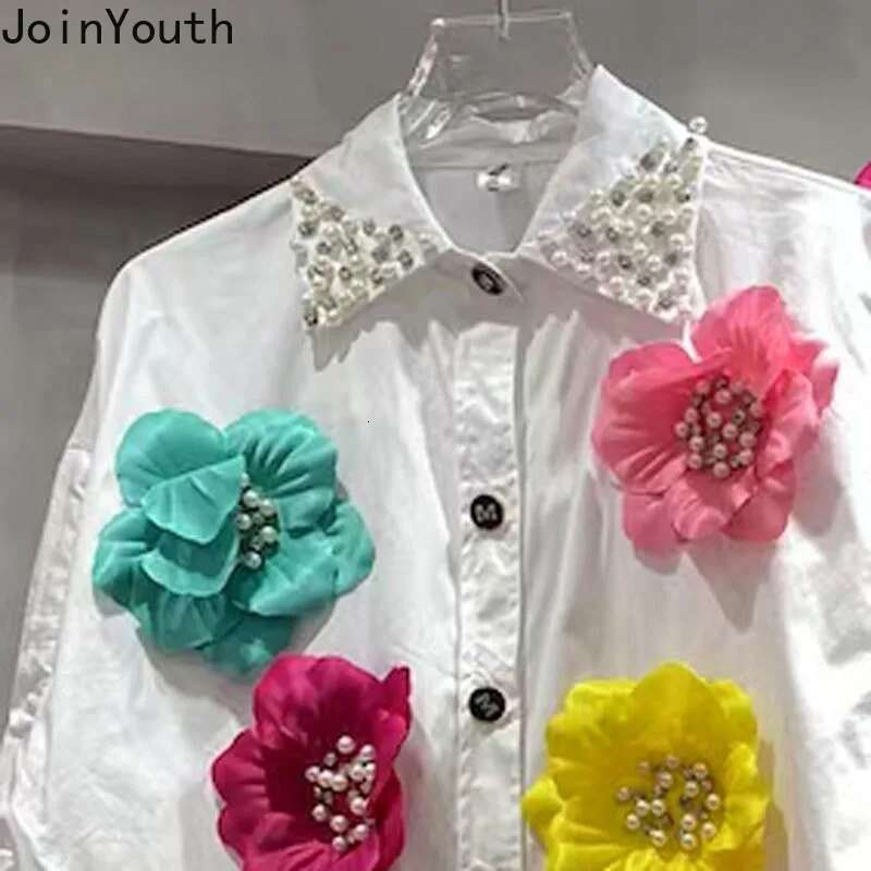 Sweet 3D Floral Blouses 2025 Women Clothing Camisas De Mujer Long Sleeve Chic Beading Shirts Loose Temperament White Blouse Tops