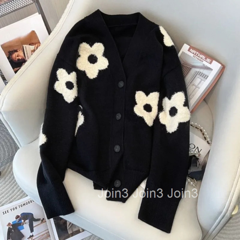 Floral Embroidery Cardigan Coat Winter Women Clothing Pull Femme V-neck Loose Knitted Sweater Tops Vintage Korean Sueter Mujer