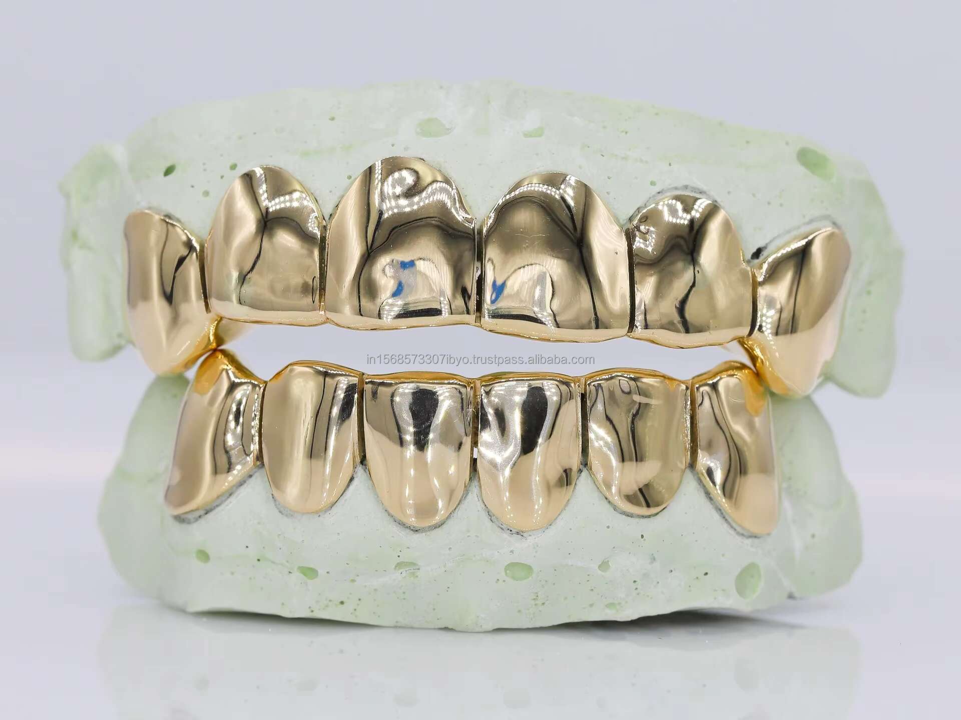 2024 New Wholesale Mens Hip Hop Gold Teeth Silver 925 Grillz Top Bottom Iced Out Grillz Dental Moissanite Grill