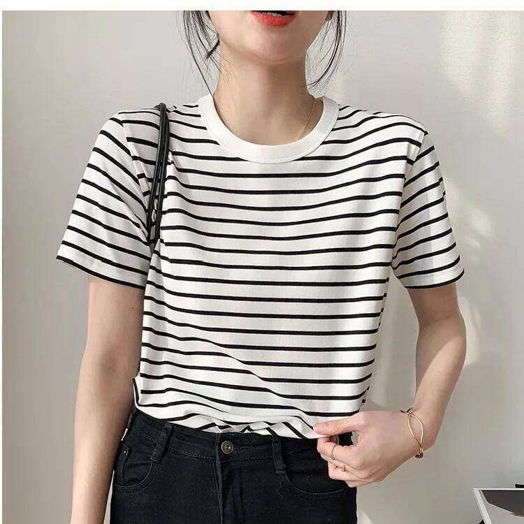 Trendy Korean Style Black And White Striped Women's Short Sleeve T-Shirt Loose Fit Round Neck Base Layer Top For Summer 2023