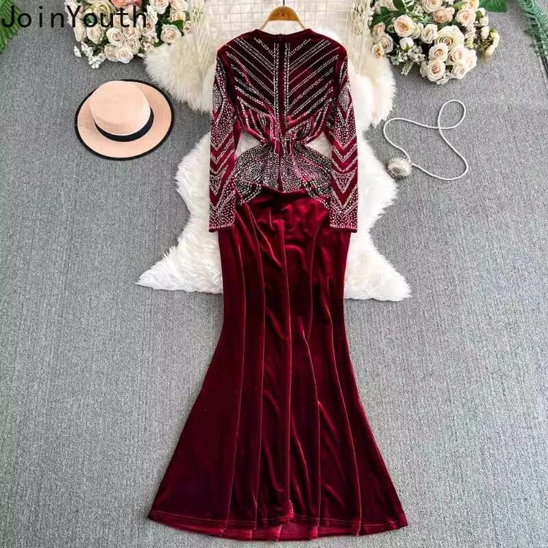 Velvet Woman Fishtail Dress V-neck Tunic Temperament Robe Femme 2025 Vestidos De Mujer Fashion Beading Bodycon Party Dresses