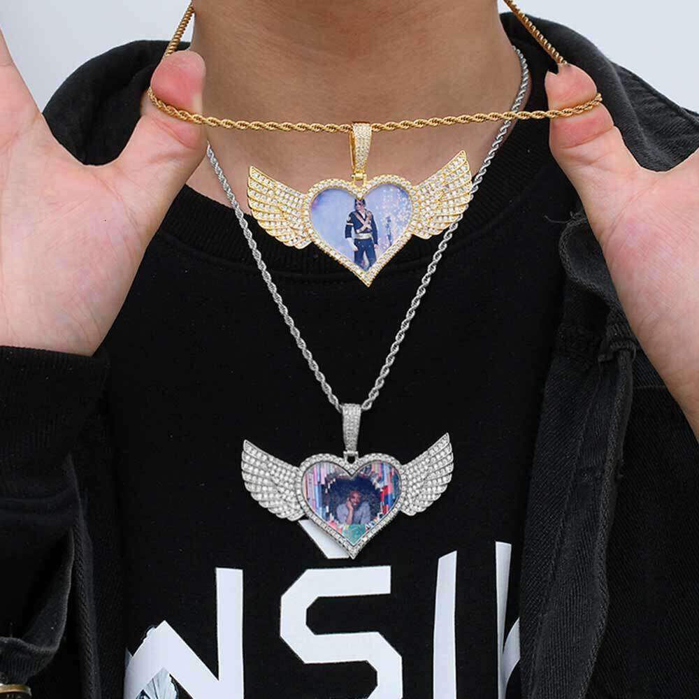 Hot Selling Hip-Hop Pendant Copper Inlaid Dia Heart Wings Zircon Solid Memory Photo Frame Necklace 4fbc