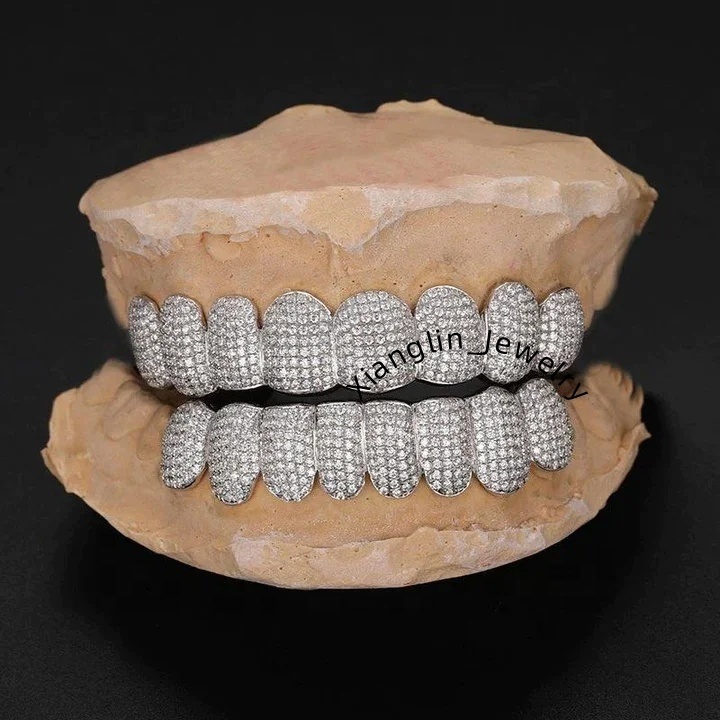 Luxury 14k 18K White Gold Hip Hop Custom 925 Silver Teeth Grillz Iced Out Grillz VVS Moissanite Diamond Grillz Teeth for Men