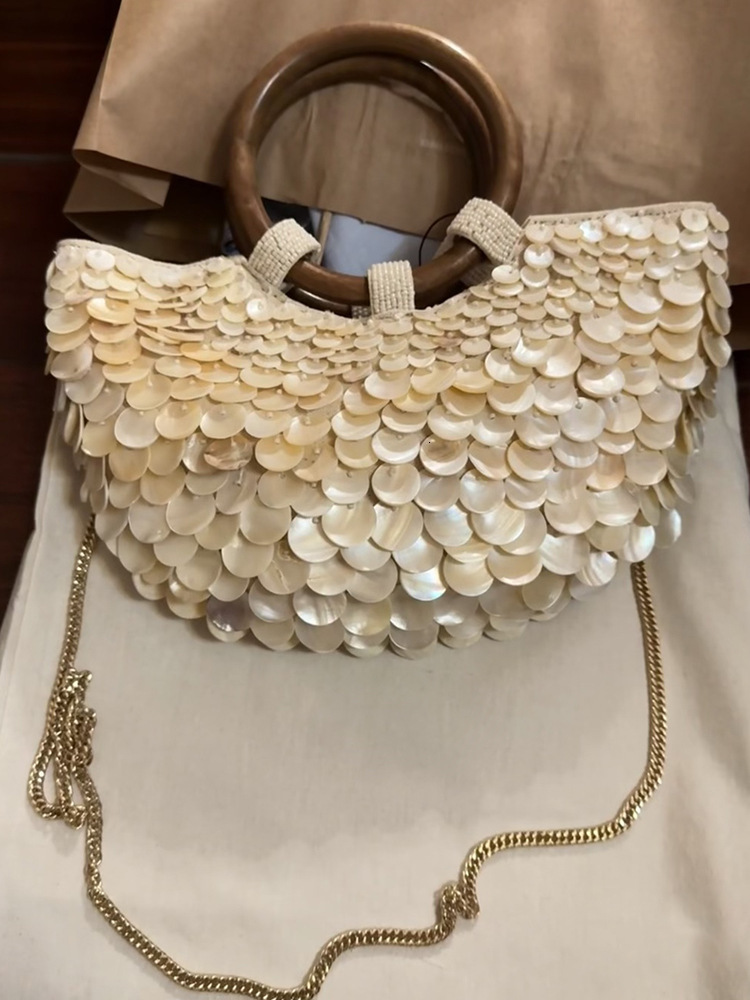 Free shipping designer bag Ins Internet Celebrity Style High-End Fairy Handmade Mother-of-Pearl Handbag Handmade Beaded Bag 2025 New Women Bag Trend