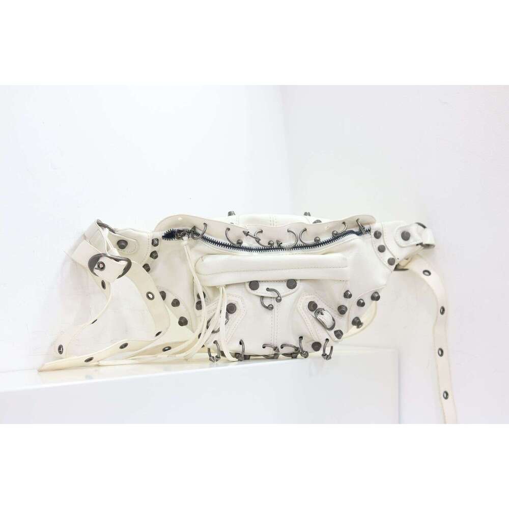 INS Rivet Piercing Motorcycle New Crossbody Waist Niche Versatile Genuine Leather Texture Women s Chest Bag