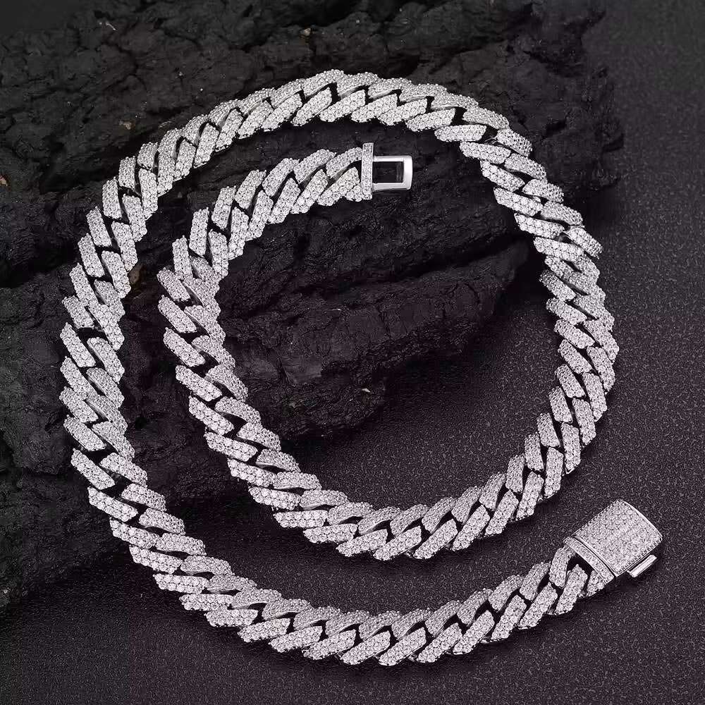 Hot Sale Silver Jewelry Iced Chain Out Hip Hop Number 8 With Spiked VVS D Color Moissanite Cuban Cross Link Chain Necklace