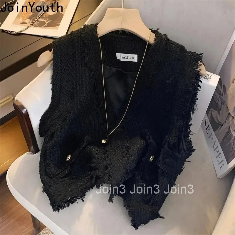 Vintage Women Vest 2025 Ropa Mujer Fashion Tassel Waistcoat V-neck Sleeveless Korean Crop Tops Sleeveless Temperament Tanks
