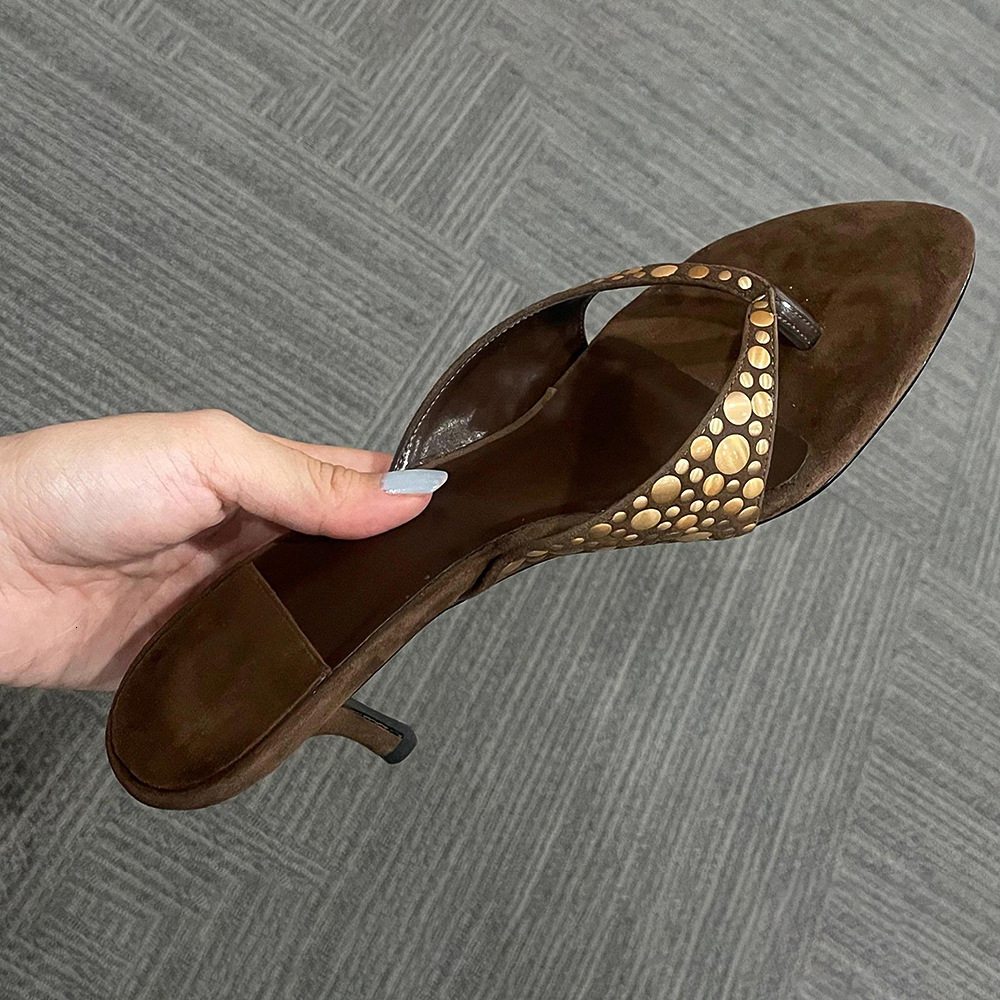 Luxury Brand Designer Shoes Sandals 2025 New High-End European And American Style Rivet Toe Post Sandals Suede High Heel Slippers For Women Summer Out