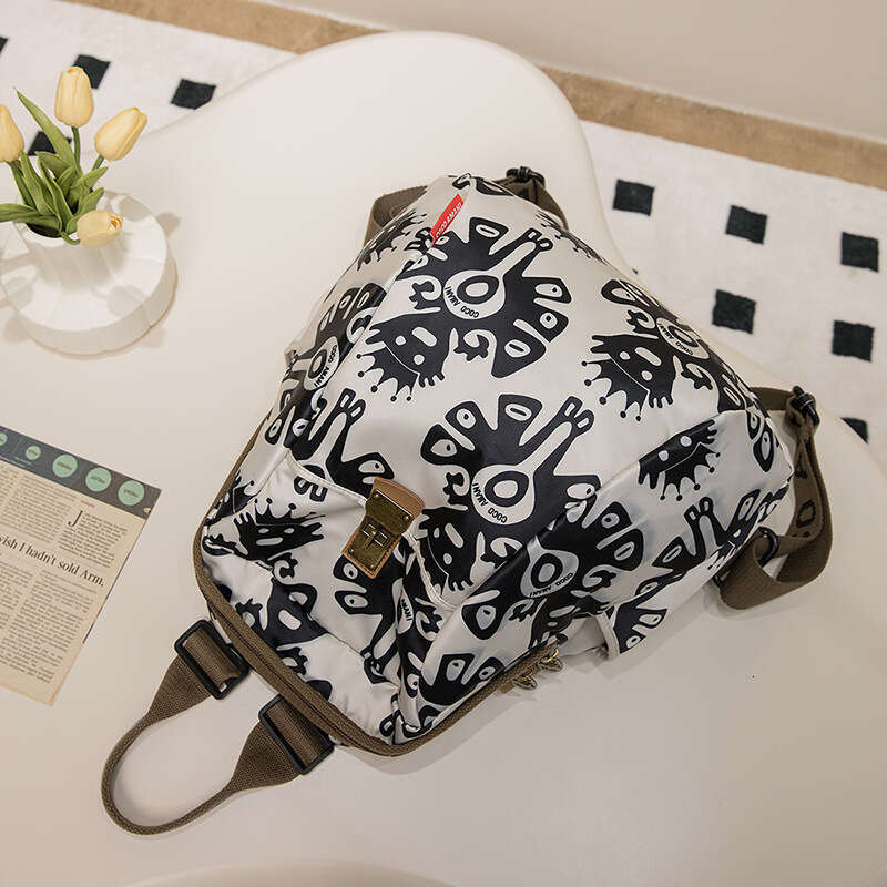 Large Capacity Women's 2025 New Fashion Commuter Oxford Cloth Ladies Backpack Casual Travel Bag