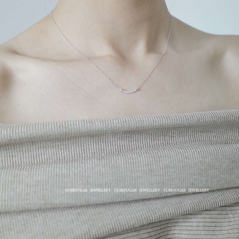 Zircon Inlaid Smile S Pure Sier Plated 14K Gold Smiley Face Simple Elegant Necklace Clavicle Chain for Women