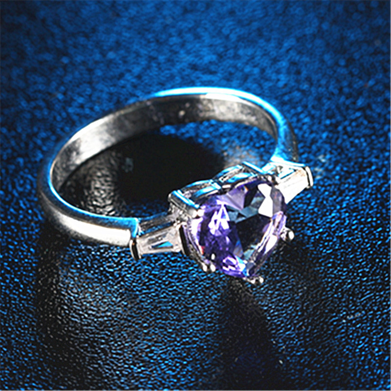 New Stylish Zircon Ring Creative Inlaid Princess Heart-Shaped Zircon Heart Silver Jewelry Hand Accessories