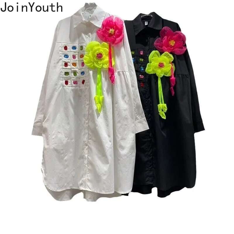 2025 Blusas Mujer De Moda White Blouses for Women Long Sleeve Beading Diamond Shirts Fashion Tops 3D Floral Loose Blouse 63c515