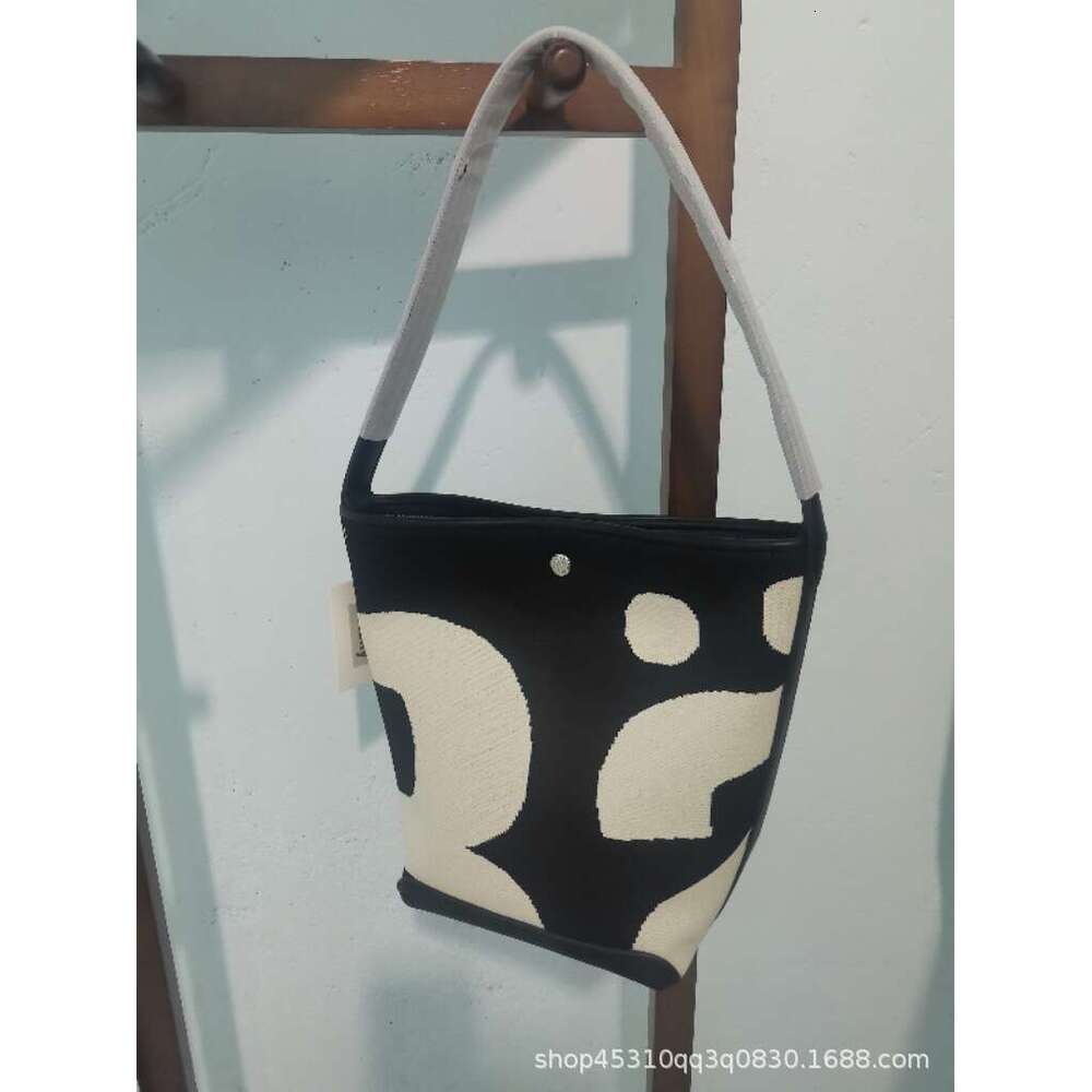 2024 Trendy Niche Bucket for Women, Large Capacity Letter Print Shoulder Bag, Rally Underarm Bag
