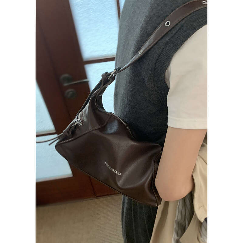 Autumn Underarm Women's 2024 New designer bag Fashion Single Shoulder Simple Large Capacity Crossbody Bag