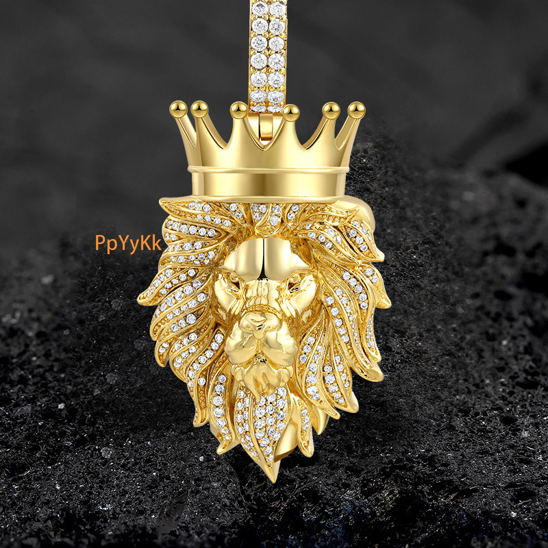 Luxury Moissanite Jewelry Hip Hop Lion Head Pendant Lion King Crown Fashion Diamond Inlaid Trendy Necklace