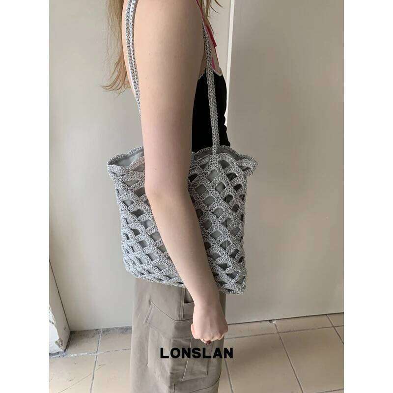 Designer Bag Hollow Travel Shopper Sier Wire Woven Bag Ladies Fashion Handbag Kintted Vacation Shpping Women Totes Crochet