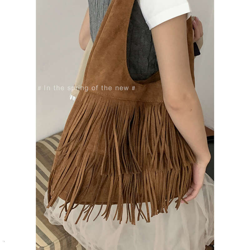 designer bag Milad Style Autumn Tassel for Women 2024 New Suede Tote Large Capacity Underarm Bag